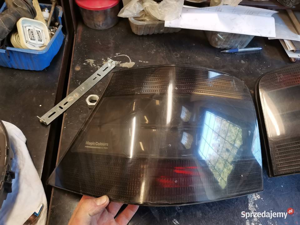 Lampy Tył Hella black magic Golf Mk4 osobowe Głuchołazy sprzedam