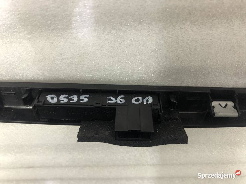 RAMKA DEKOR DESKI KONSOLI VW PASSAT B6 osobowe