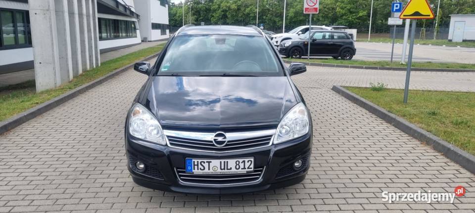 0pel Astra 16 Klima Parktronik Alufelgi Rok produkcji 2009 Szczecin