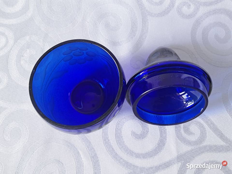 Bomboniera Puzdro ze szkła kobaltowego vintage Porcelana i szkło Antyki, Sztuka, Kolekcje Strzelce Krajeńskie