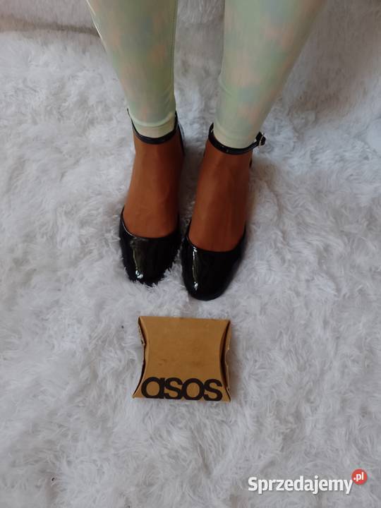 3940 ASOS Design Czarne czółenka z zapięciem z małopolskie Kraków