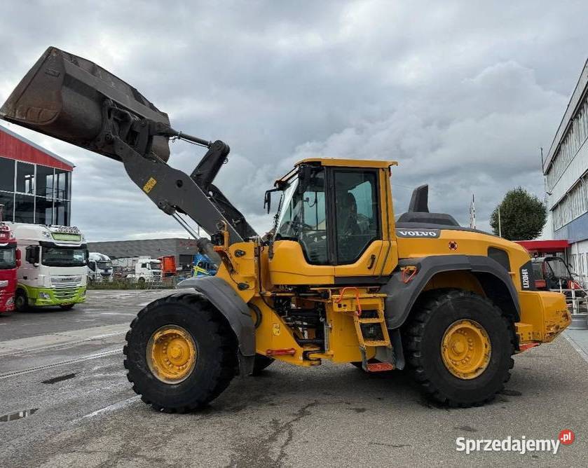 Ladowarka kolowa Volvo L 120 H mazowieckie Warszawa