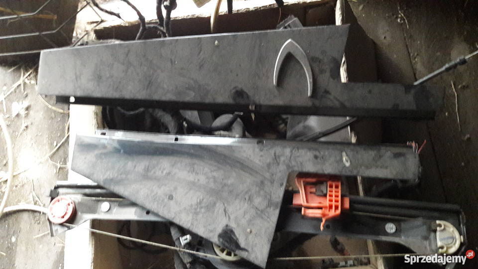 Klamki listwy uszczelki szyby Lancia Delta mazowieckie Siedlce