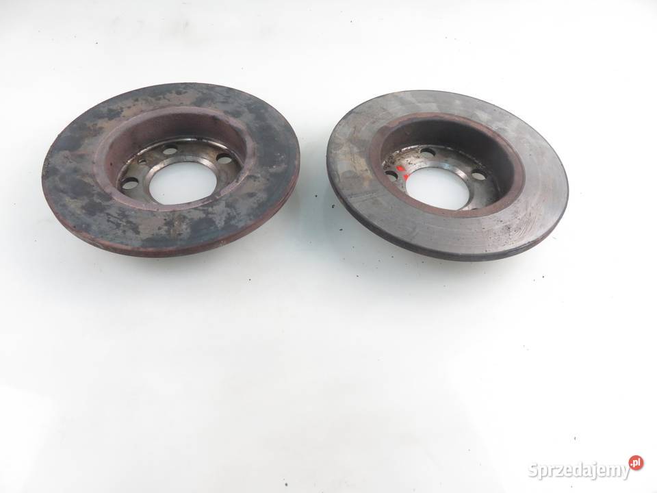 TARCZA HAMULCOWA TYŁ VW GOLF IV 1J1 16 AKL