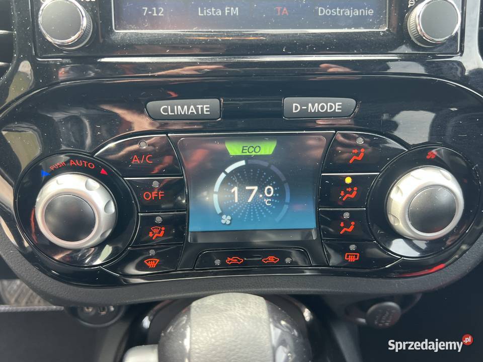 Nawigacja Kamera cofania Bezwypadkowy Auto w