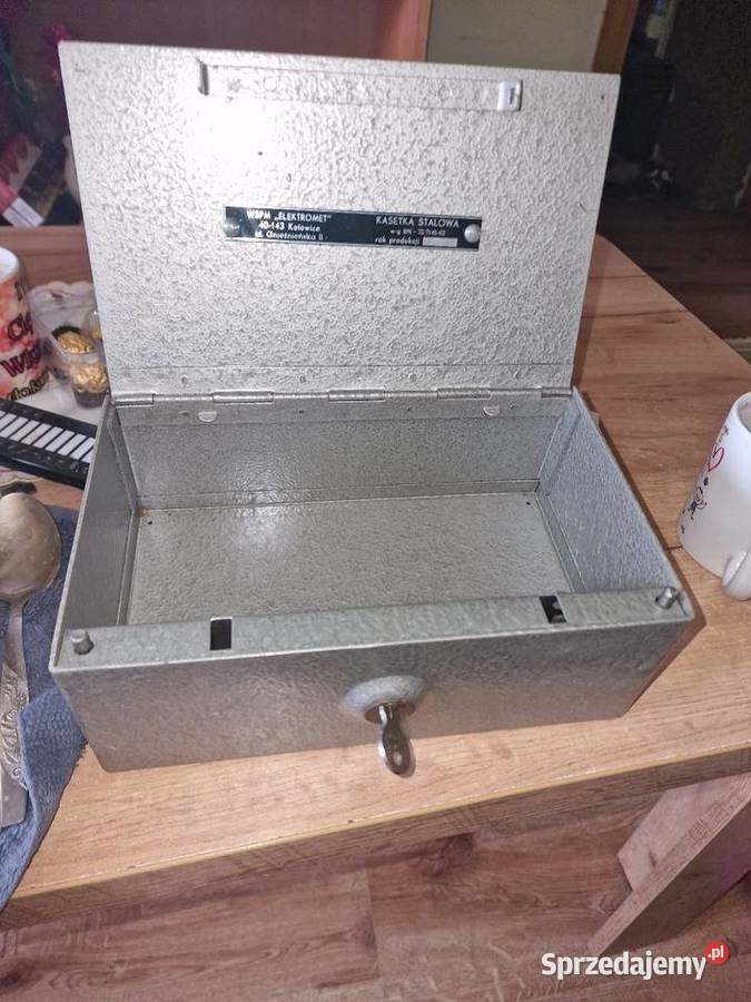 Kasetka stalowa z PRL śląskie Rybnik