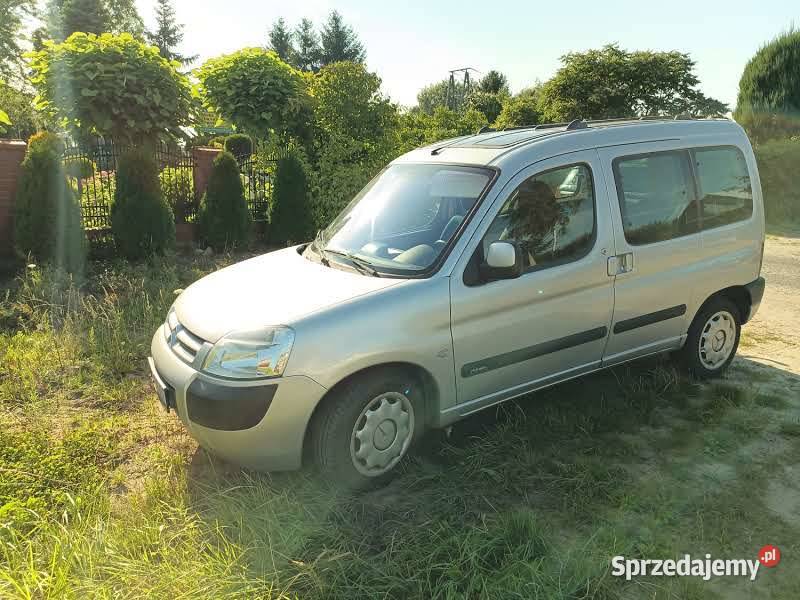 Sprzedam Citroen Berlingo 16 benzyna Kazimierz Biskupi