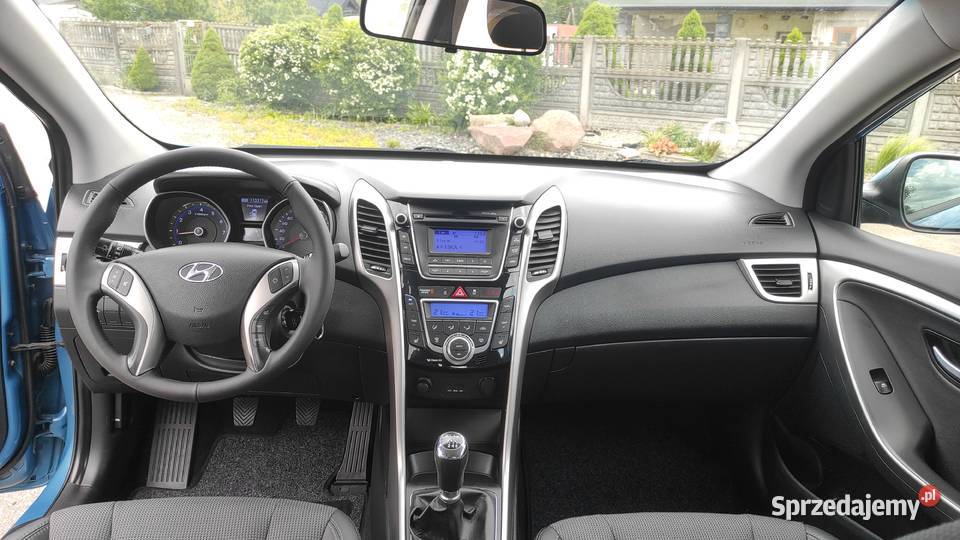 Hyundai i30 14 benzyna 113000 Niemcy manualna sprzedam