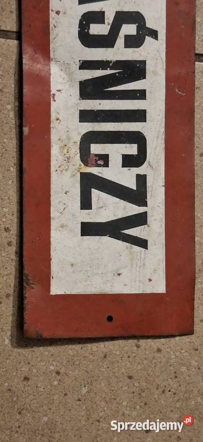 Tablica przeciwpożarowa z PRL 43 10 Chorzów