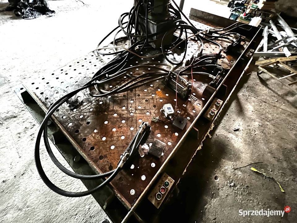 Prasa hydrauliczna SIEVERS do klejenia Wadowice