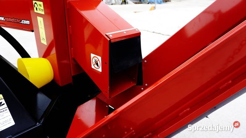 Rębak RP100 Remet CNC WOM z taśmociągiem 23 m Rolnictwo Nowa Słupia