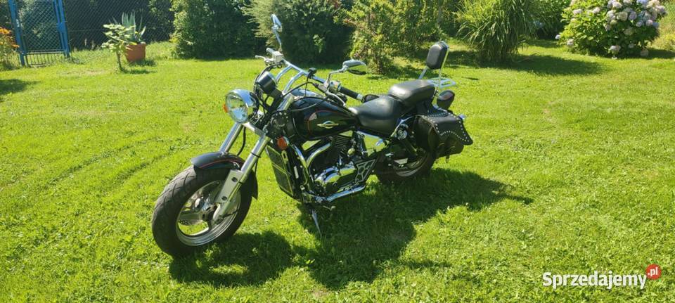 Suzuki Marauder vz800 Ustrobna