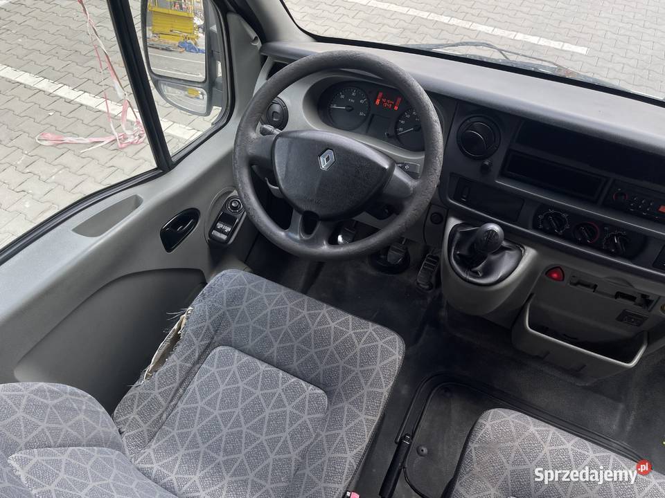 Renault MASTER II 2010r 25 dCi 100 L2H2 7 osob Renault Rzeszów
