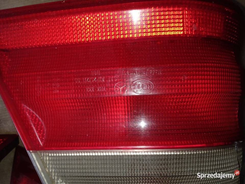 Sprzedam lampy Mercedes i SEAT Leon 1 panel Rok produkcji 2001 Ptaszkowa