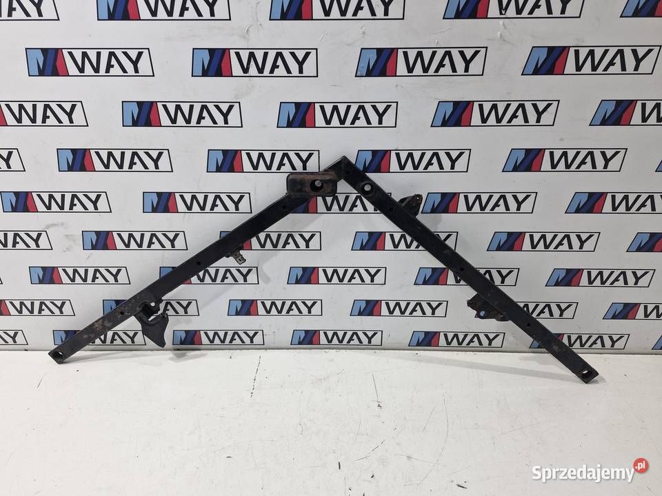 6768714 BMW E90 E91 E92 POPRZECZKA ROZPÓRKA osobowe