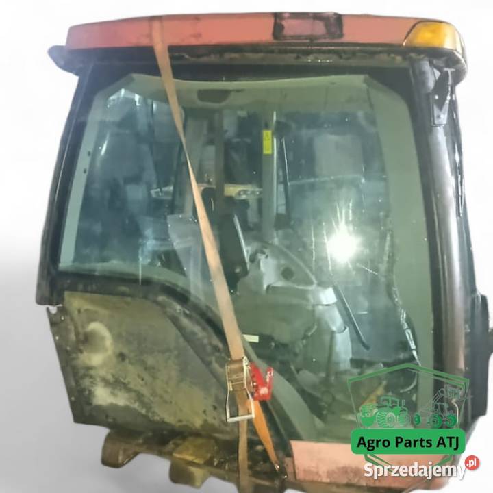 Kabina Case MX 270 Magnum Ciechanowiec