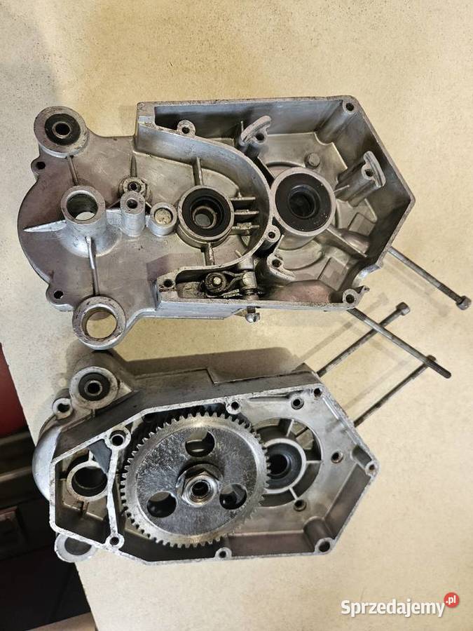 Komar silnik kartery wał skrzynia biegów Pielgrzymka