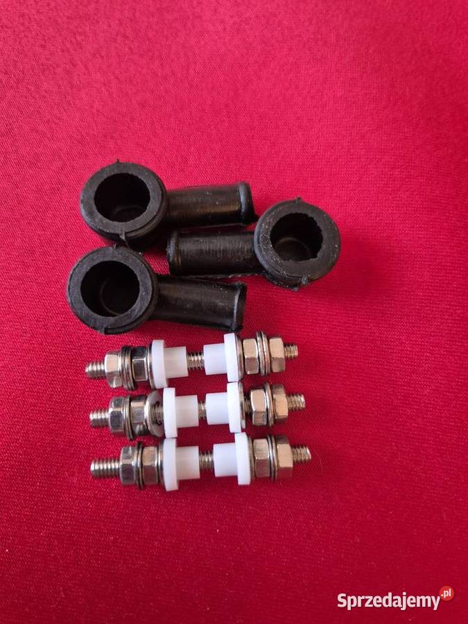 WSK WFM 125 komplet izolatorow karterów nowy Motoryzacja Chełm