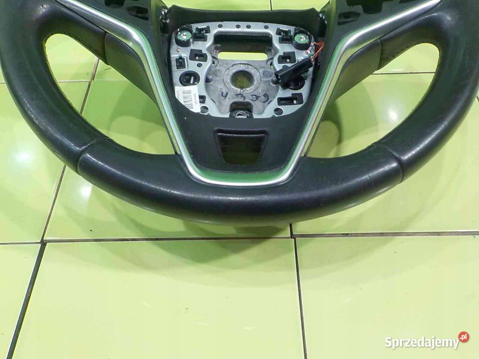 OPEL INSIGNIA A LIFT 20 CDTI 16r kierownica