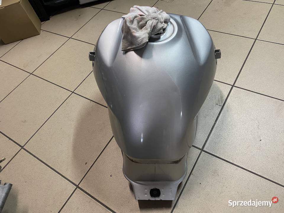 Zbiornik paliwa bak Honda Varadero XL 125 Brzeszcze