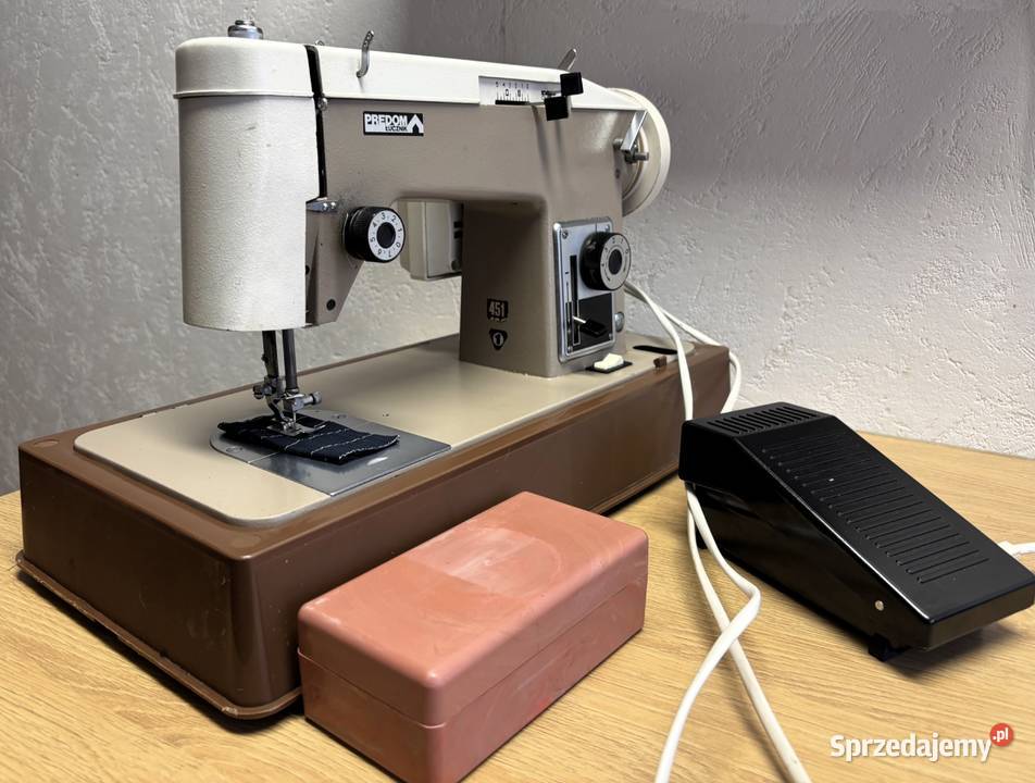 Maszyna do szycia Łucznik Szczecin