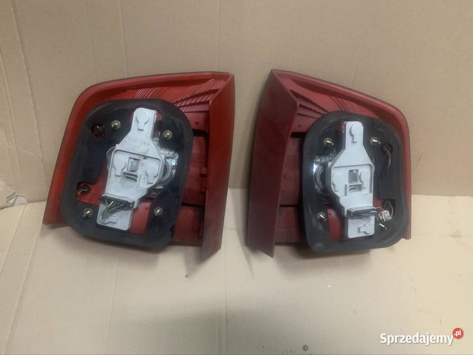 Lampa tył tylna lewa prawa skoda octavia 2 II Szczecin