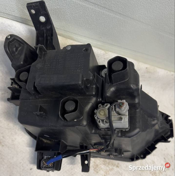 Lampa lewy przód Full Led Mazda CX3 10PIN