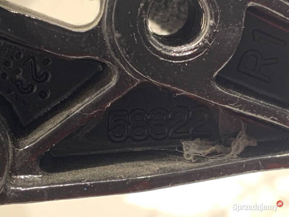 LUSTERKO PRAWY AUDI A8 D5 SedanLimuzyna Mythos podkarpackie