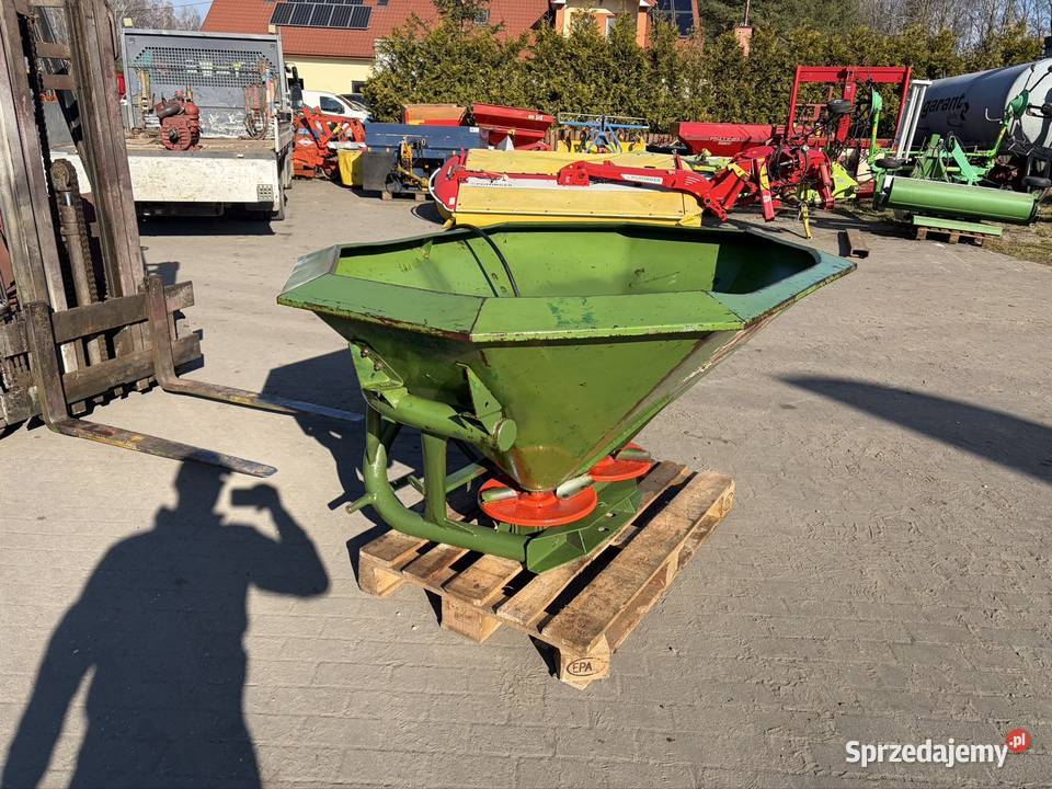 Amazone F 600 rozsiewacz nawozów siewnik siewka Myszyniec sprzedam