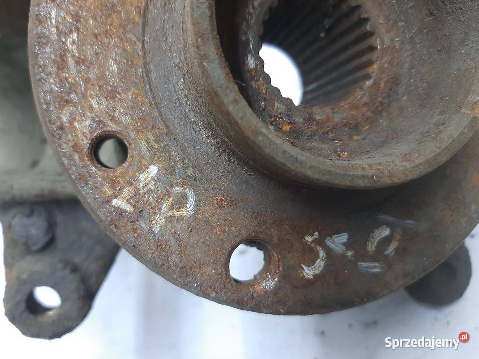 Renault Scenic II 19 DCI piasta zwrotnica lewa Ksawerów