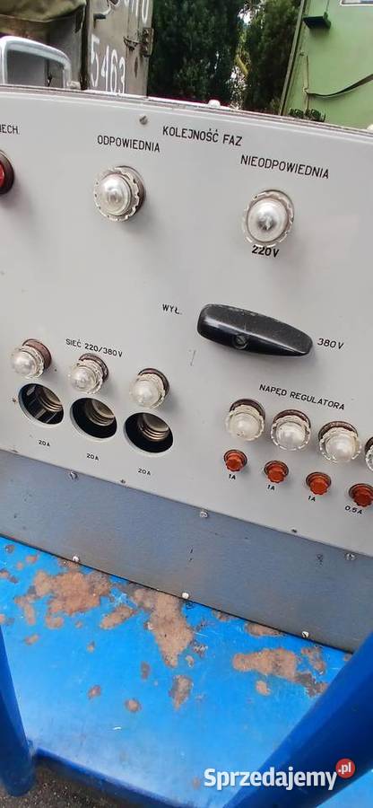 Stabilizator napięcia radiostacja wojskowa R140 Pozostałe Skierniewice