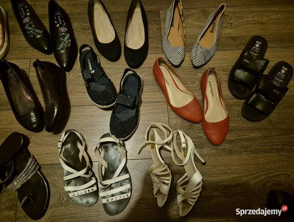 Buty różne w 3739 Kraków