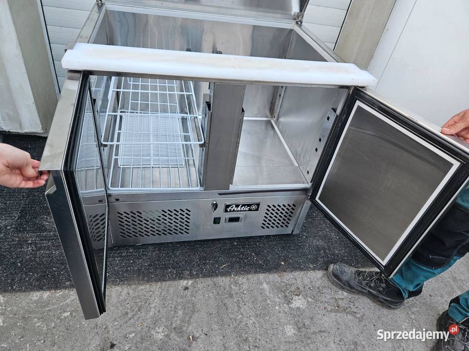 Stół chłodniczy sałatkowy 2drzwiowy z pokrywą Biznes i Przemysł Pszczyna