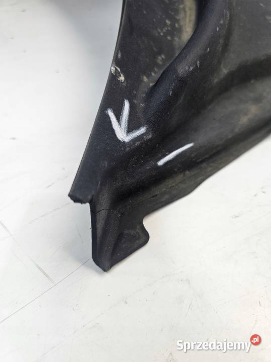 PODSZYBIE PLASTIKOWE AUDI A3 8P LIFT 8P1819415A Przystajń sprzedam