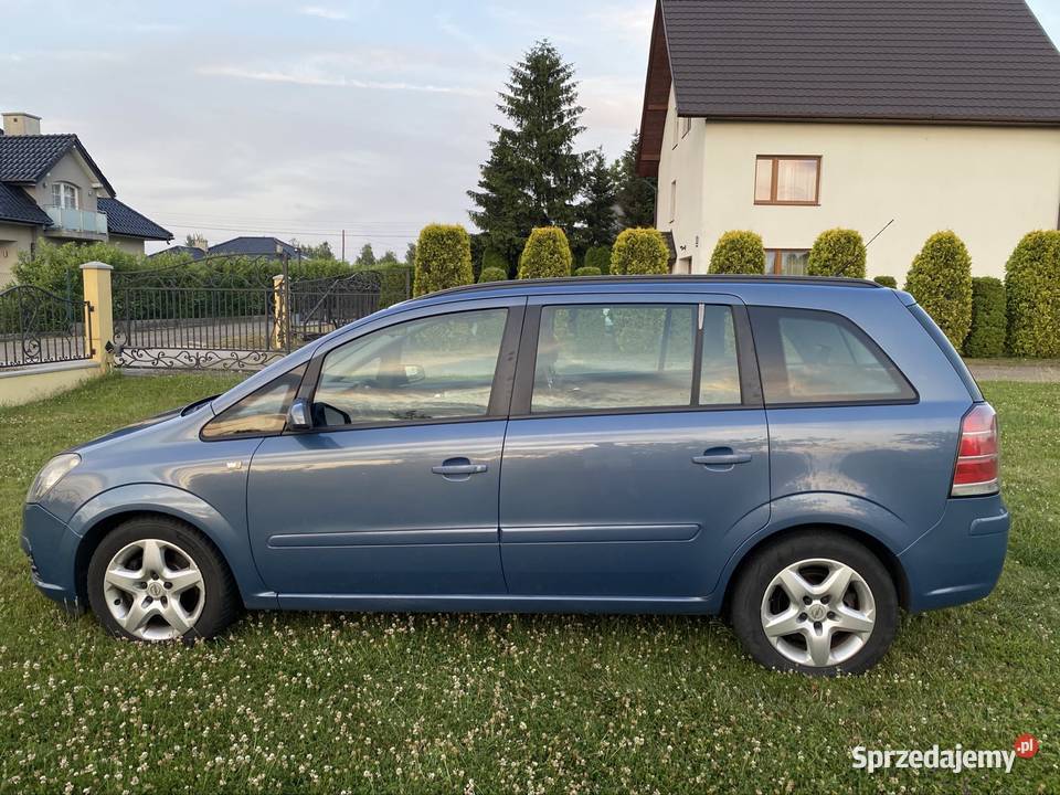 Opel zafira B 235000km Łączany