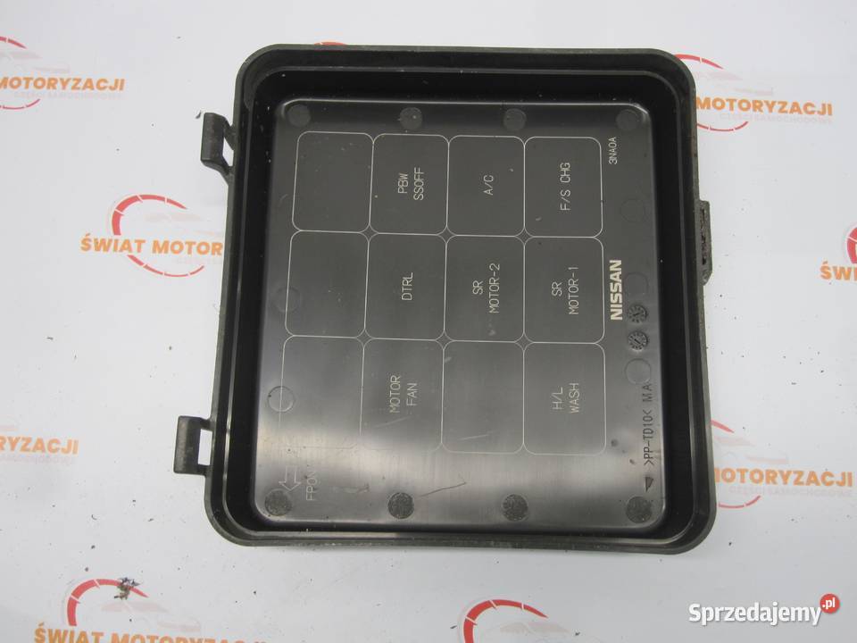 NISSAN LEAF I 11r skrzynka bezpieczników sprzedam