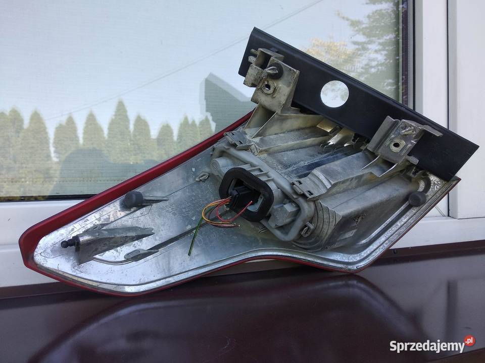 Citroen C4 Picasso I 0610 lampa tył tylna lewa w Sieradz sprzedam