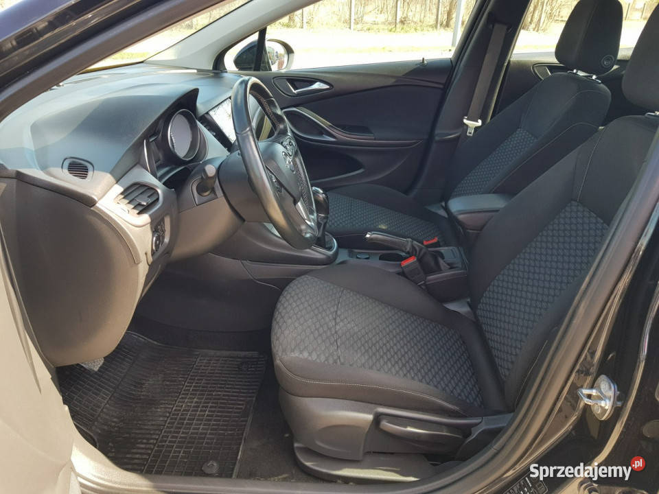 Opel Astra 14 Turbo Benzyna 150 Nawigacja klimatyzacja