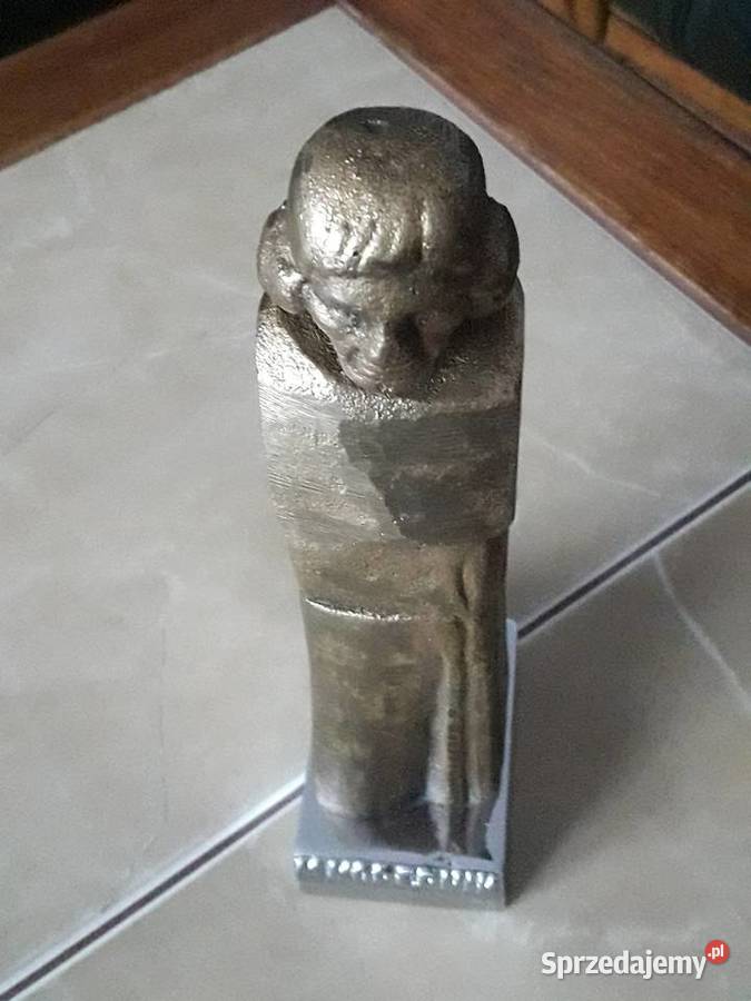 Rzeżba z brązu Mikołaj Kopernik II poł XX w Janów Lubelski