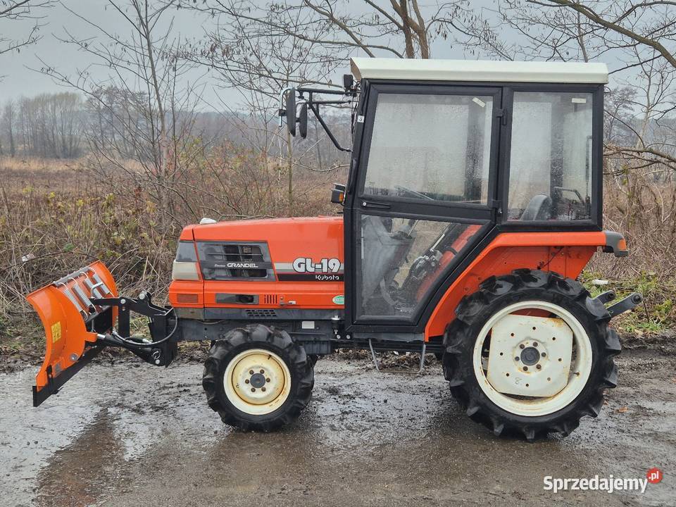 Traktorek KUBOTA GL19D 19 44 Pług 150 Małuszyn
