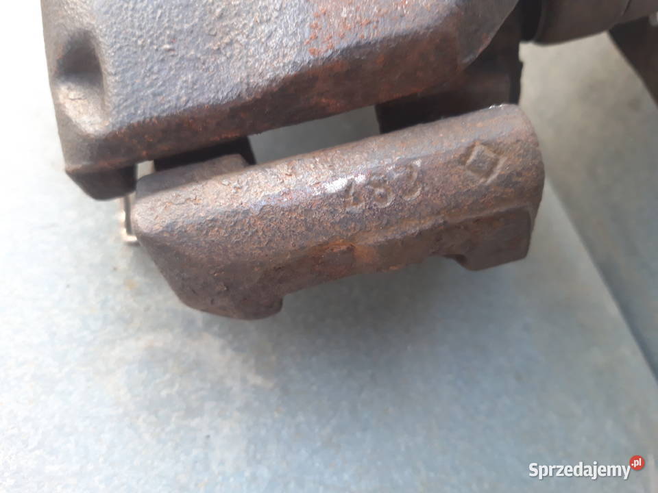 Zaciskjarzmo prawy przód Audi A6 C5Passat B5 sprzedam