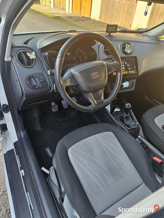 Seat Ibiza lift 12TSI 2013 Rok produkcji 2013