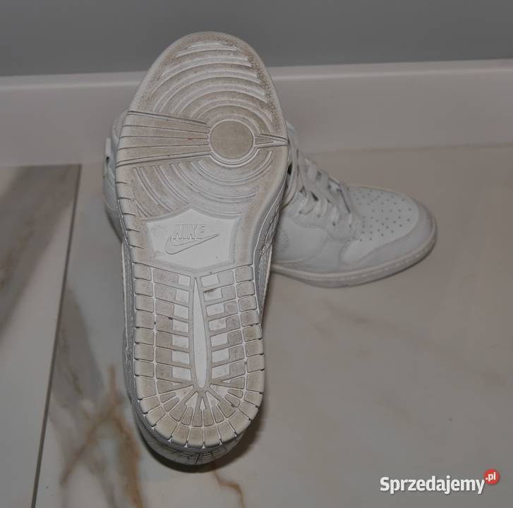 Nike świetne buty 375 23.5cm Obuwie sportowe Obuwie Wrocław