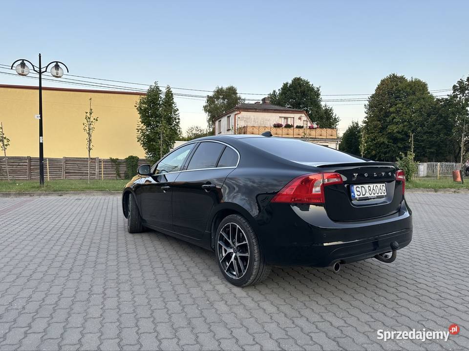 VOLVO S60 D3 DriveE Momentum 2015 r Zadbany Skarżysko-Kamienna