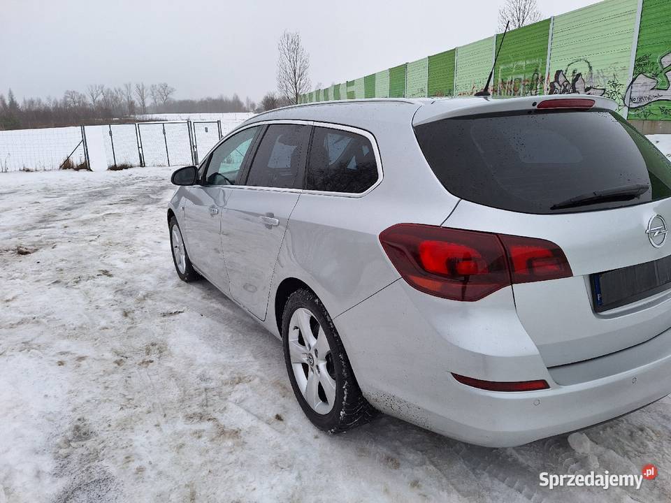 OPEL ASTRA J SPORTS TOURER 17 CDTI 2011 R 125KM Biała Podlaska