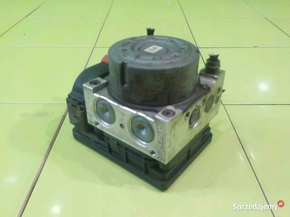 VW GOLF VII 14 TSI 15r 5D HB pompa ABS Suków