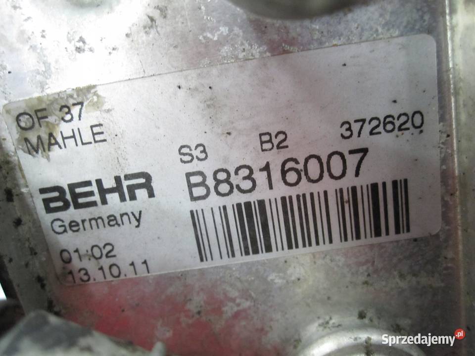 BMW 1 20 B 09r chłodniczka oleju B8316007 osobowe