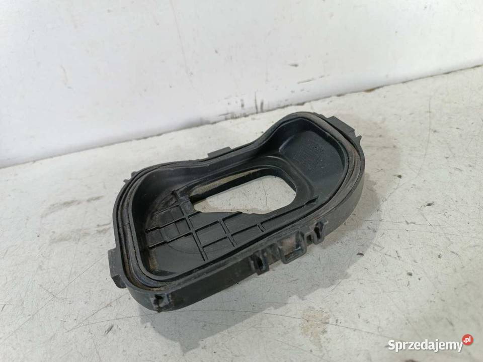 ZAŚLEPKA LAMPY PRAWY PRZÓD VOLKSWAGEN GOLF VII