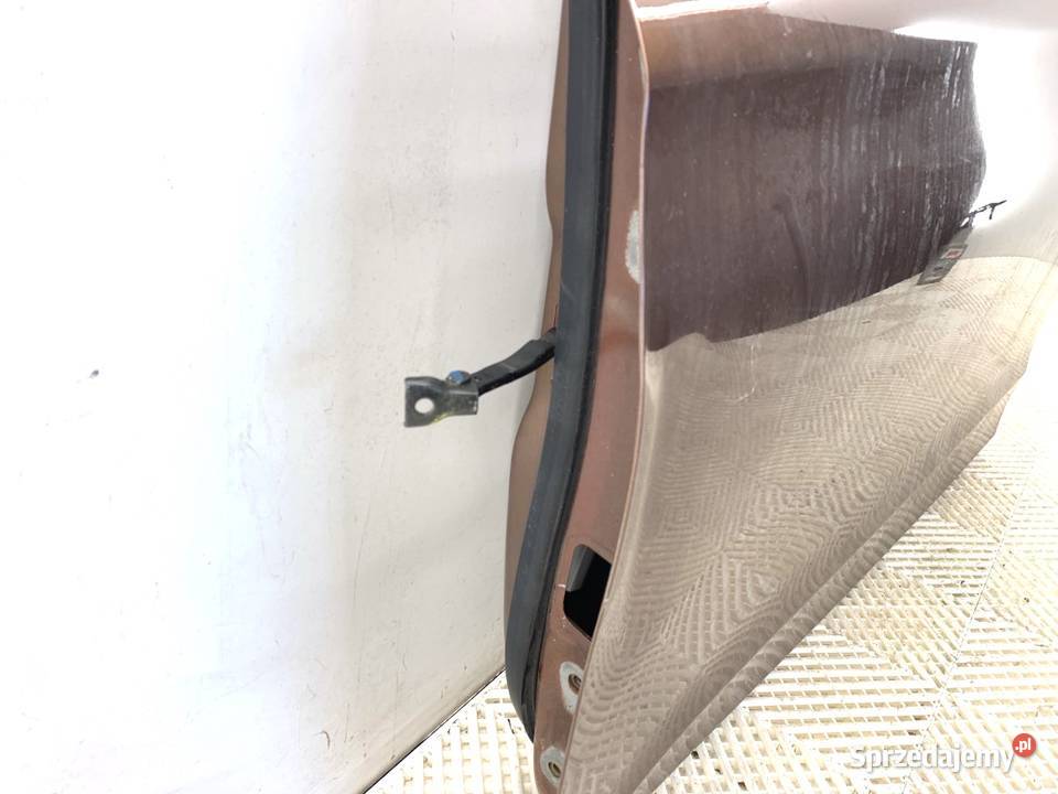 DRZWI LEWY PRZÓD HYUNDAI i20 II Hatchback