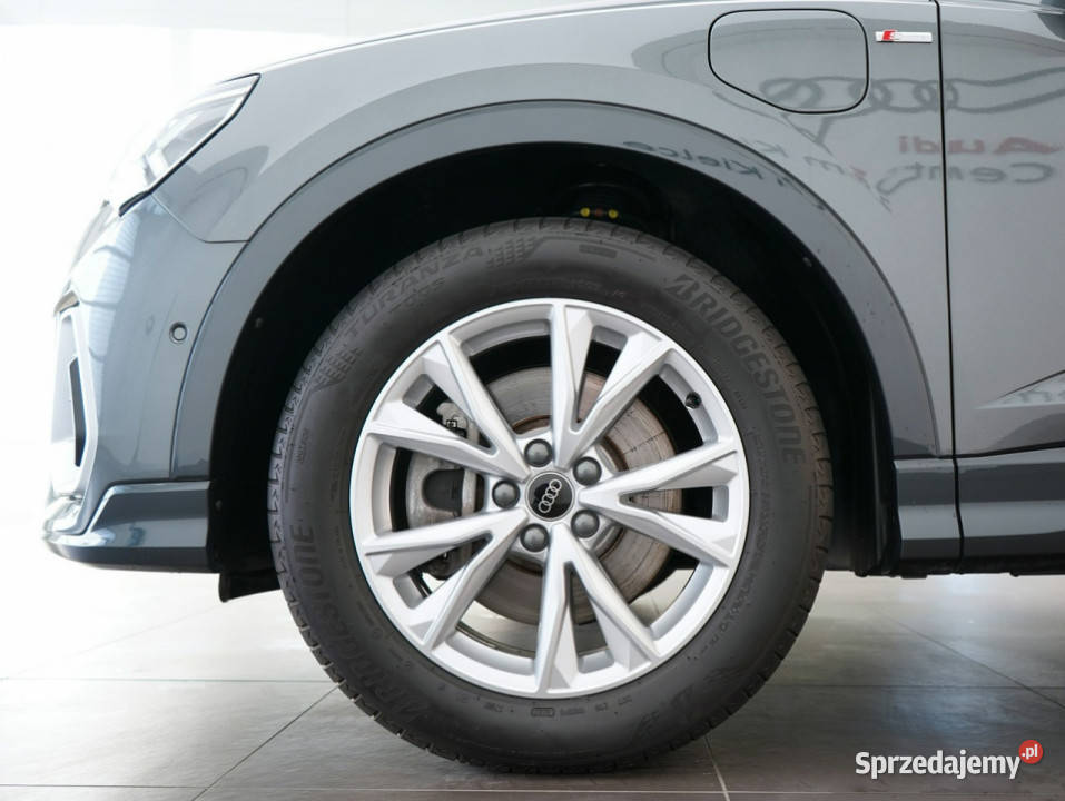 Audi Q3 Sportback 45TFSIe 245 SLine Matrix aluminiowe felgi Kielce